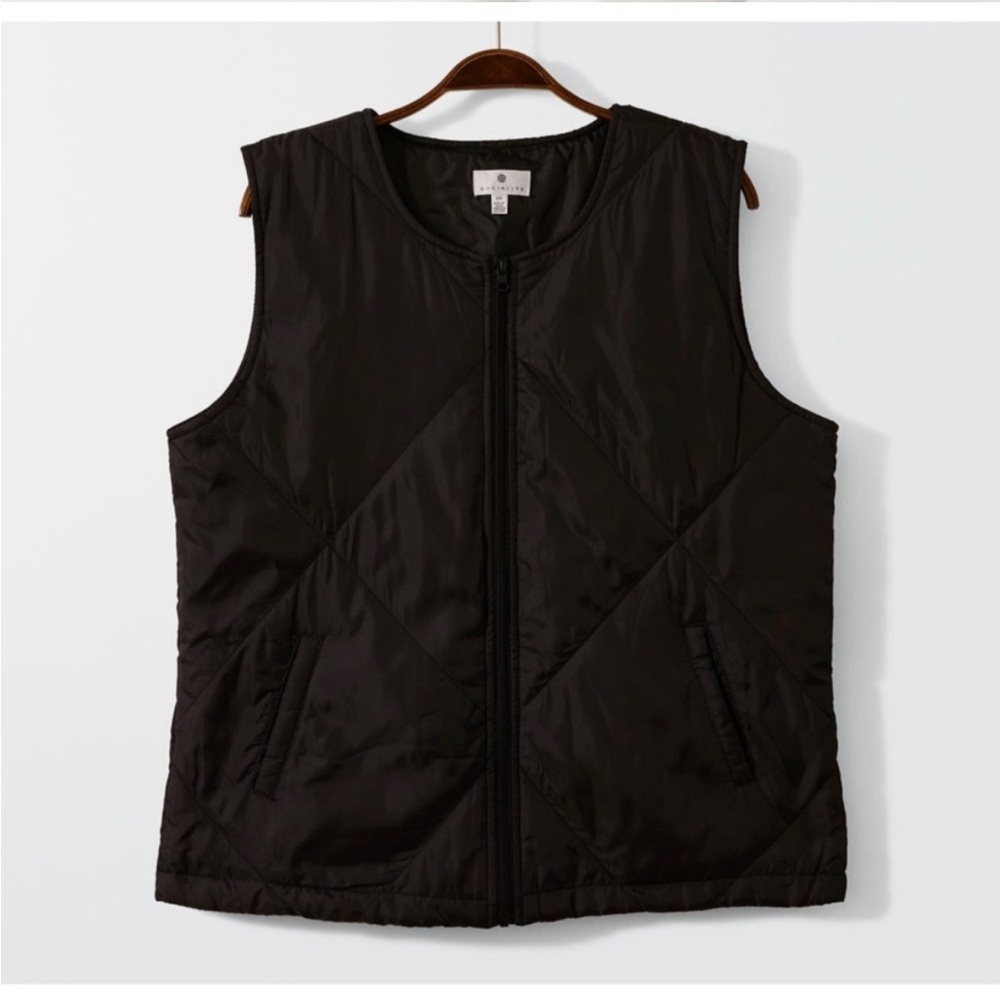 Socialite Black Puffer Vest